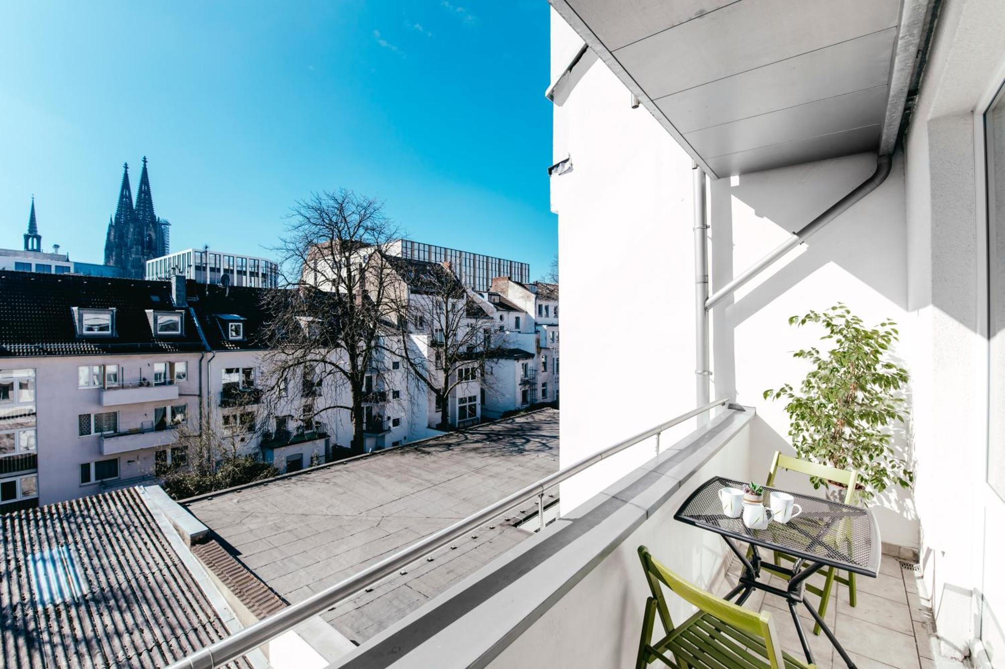 Haus Am Dom - Und Keulen